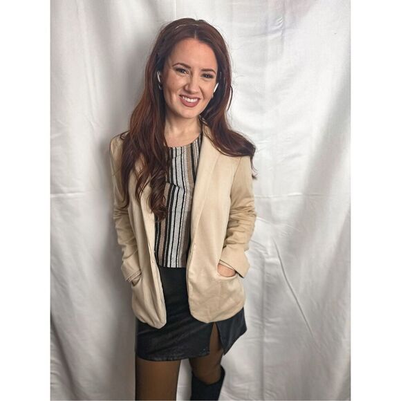 Forever 21 Blazer - Picture 1 of 13